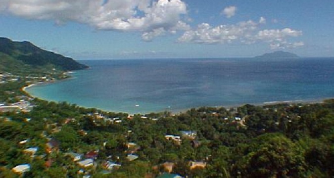 Участок с видом на пляж Бо Валлон, остров Маэ